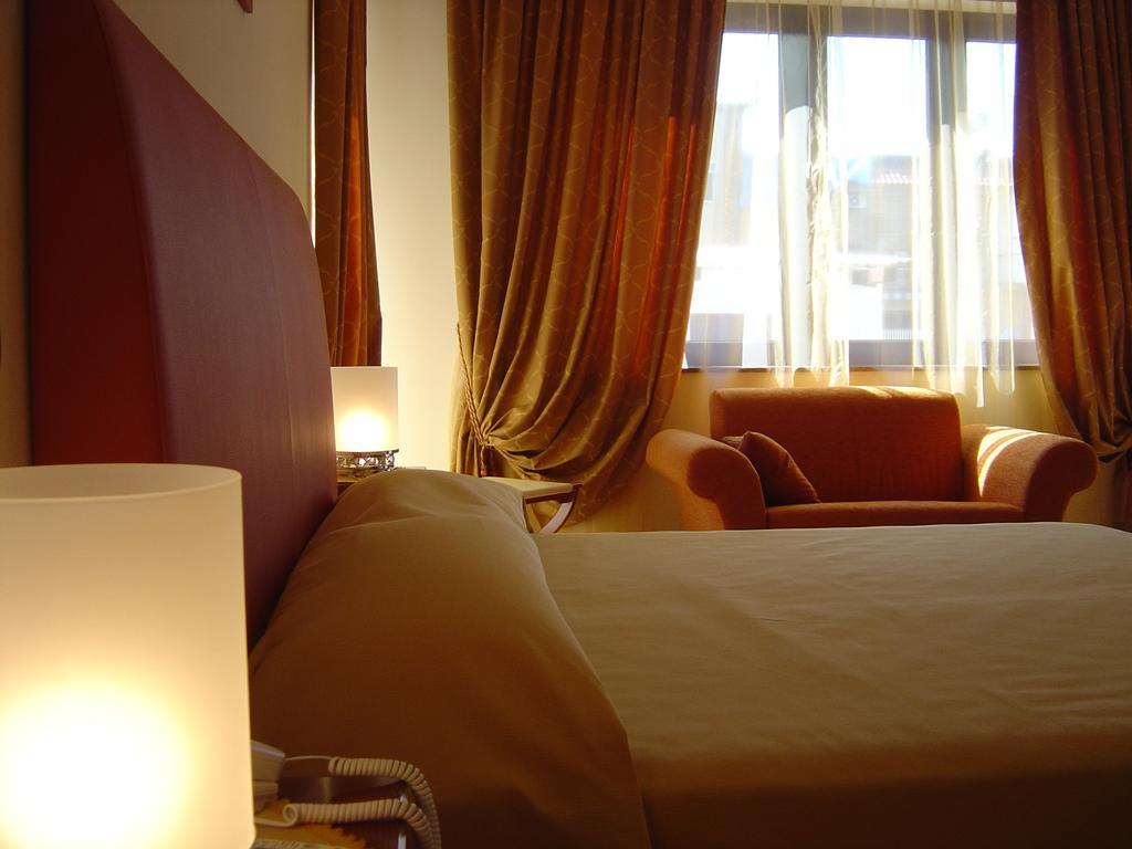 Ranch Palace Hotel Napoli Esterno foto